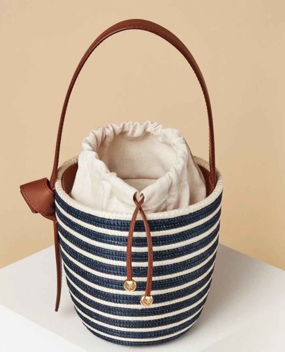AUTHENTIC Cesta-Collective Womens Bucket Bag Navy& Cream 6" EUC Y2K